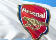 爱游戏APP-伯明翰城主场告负，落后保级区形势严峻