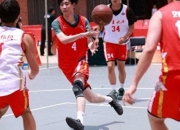 爱游戏下载-球队新秀出色发挥，成为篮球比赛焦点