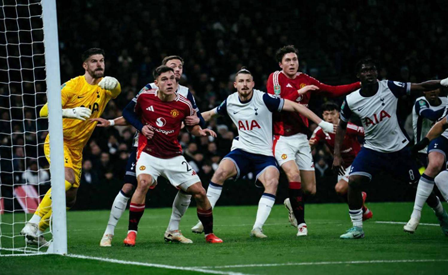 曼联客场一球小胜，终结对手主场连胜