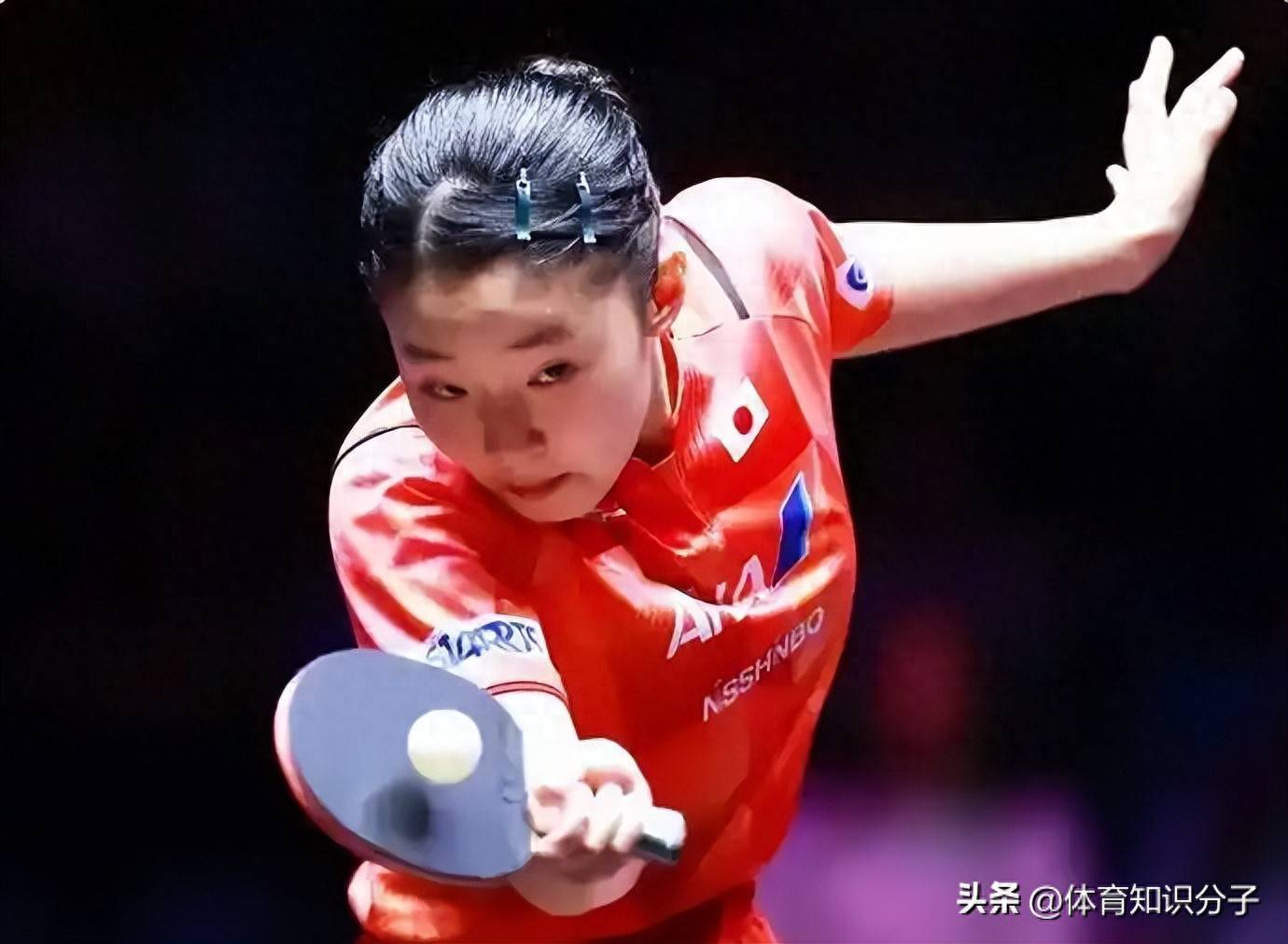 荷兰运动员发挥出色，勇敢突破困难的简单介绍