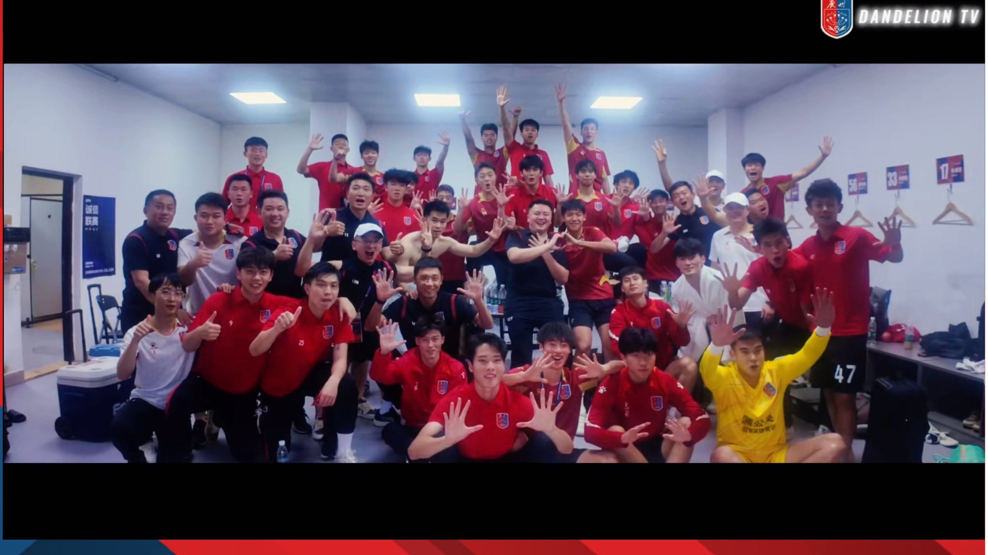 大局之外，球队球员积极参与公益活动的简单介绍