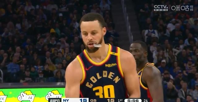 包含勇士战胜尼克斯!格林砍下三双表现抢眼的词条 包含勇士战胜尼克斯!格林砍下三双表现抢眼的词条