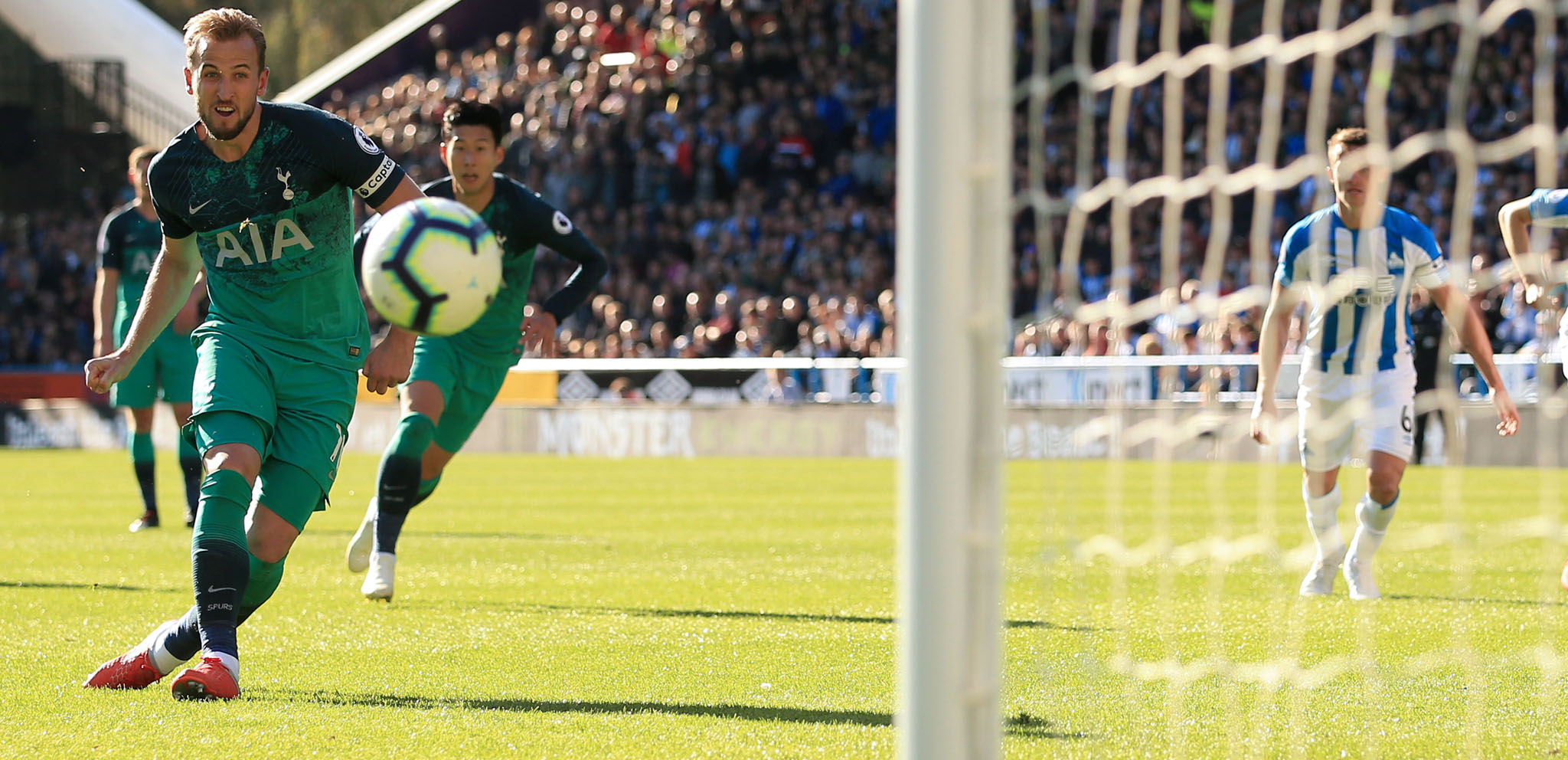 红军在赛场上取得高分,晋级半决赛 红军在赛场上取得高分,晋级半决赛