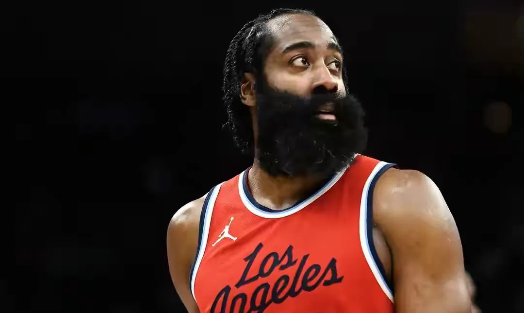 包含灯火关键时刻奏效,助球队逆袭胜利的词条 包含灯火关键时刻奏效,助球队逆袭胜利的词条