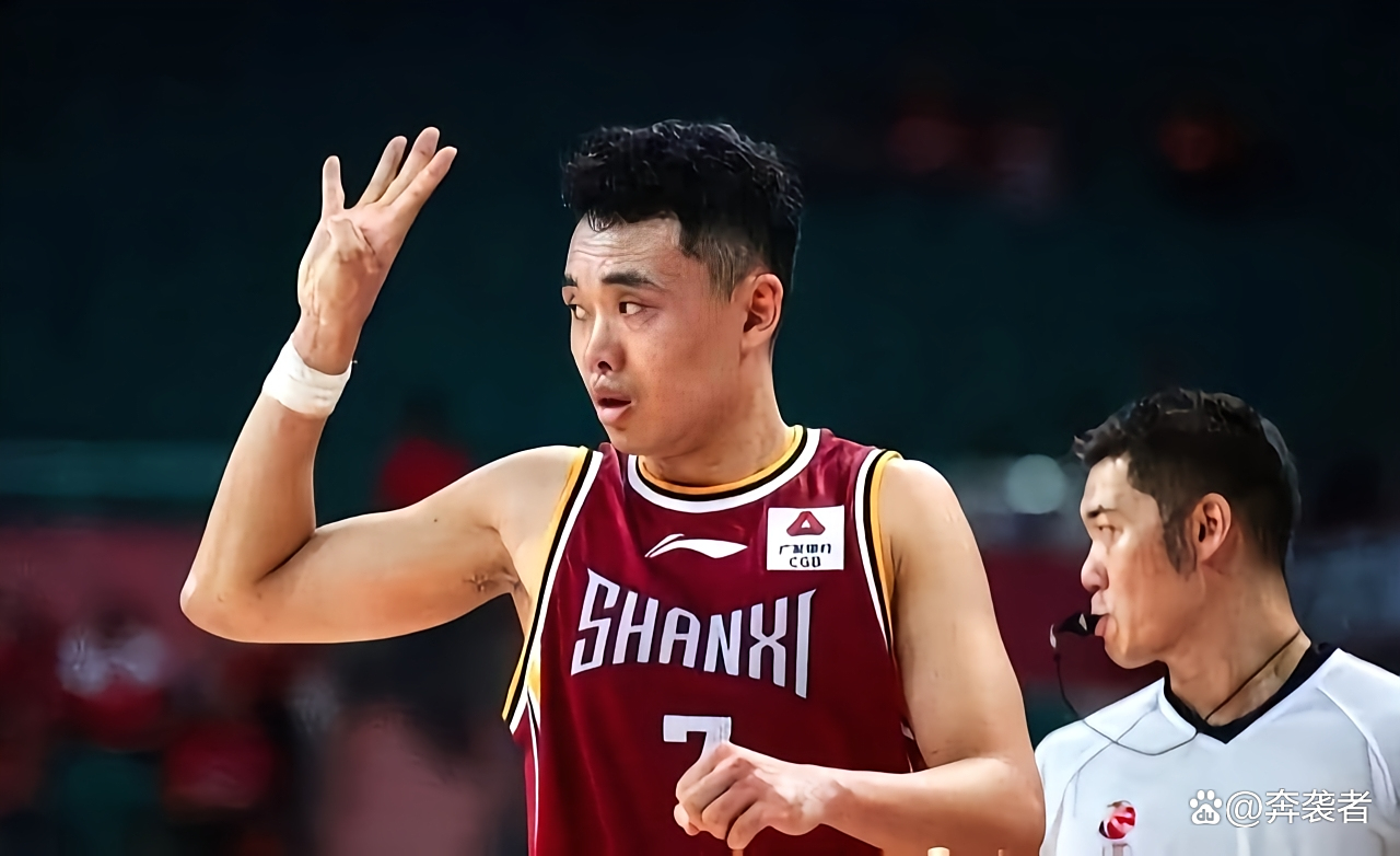 CBA球队欢迎新援加盟,期待他带来新风貌 CBA球队欢迎新援加盟,期待他带来新风貌