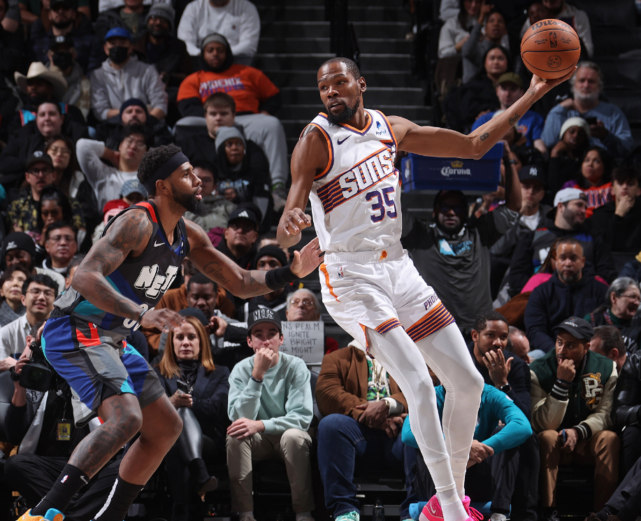 篮网队迎来连胜,杜兰特表现出色 篮网队迎来连胜,杜兰特表现出色