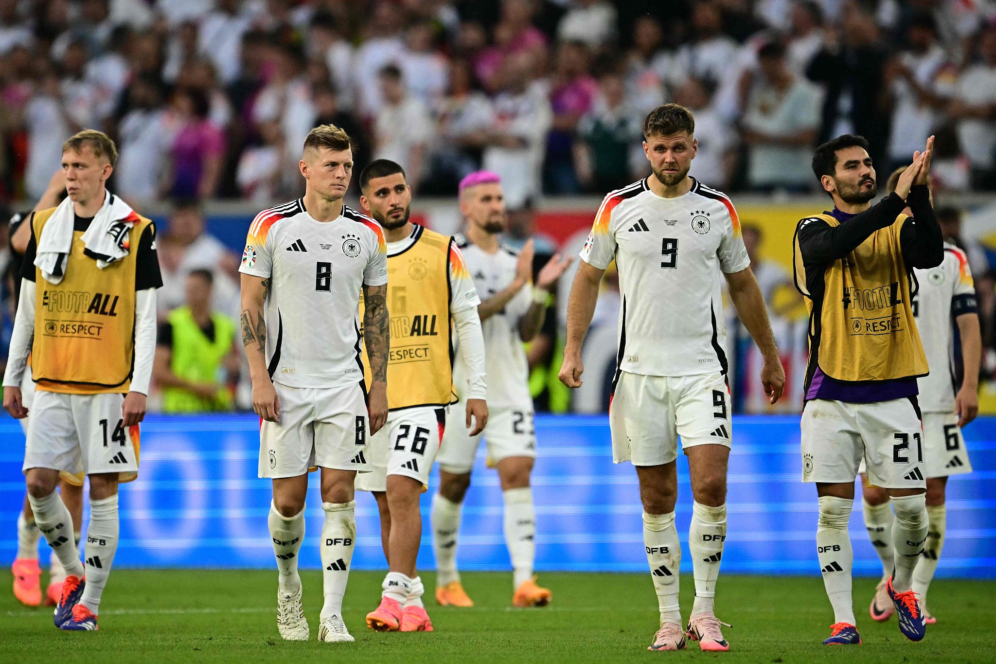 包含德国队取得连胜刷新战绩激励全队的词条 包含德国队取得连胜刷新战绩激励全队的词条