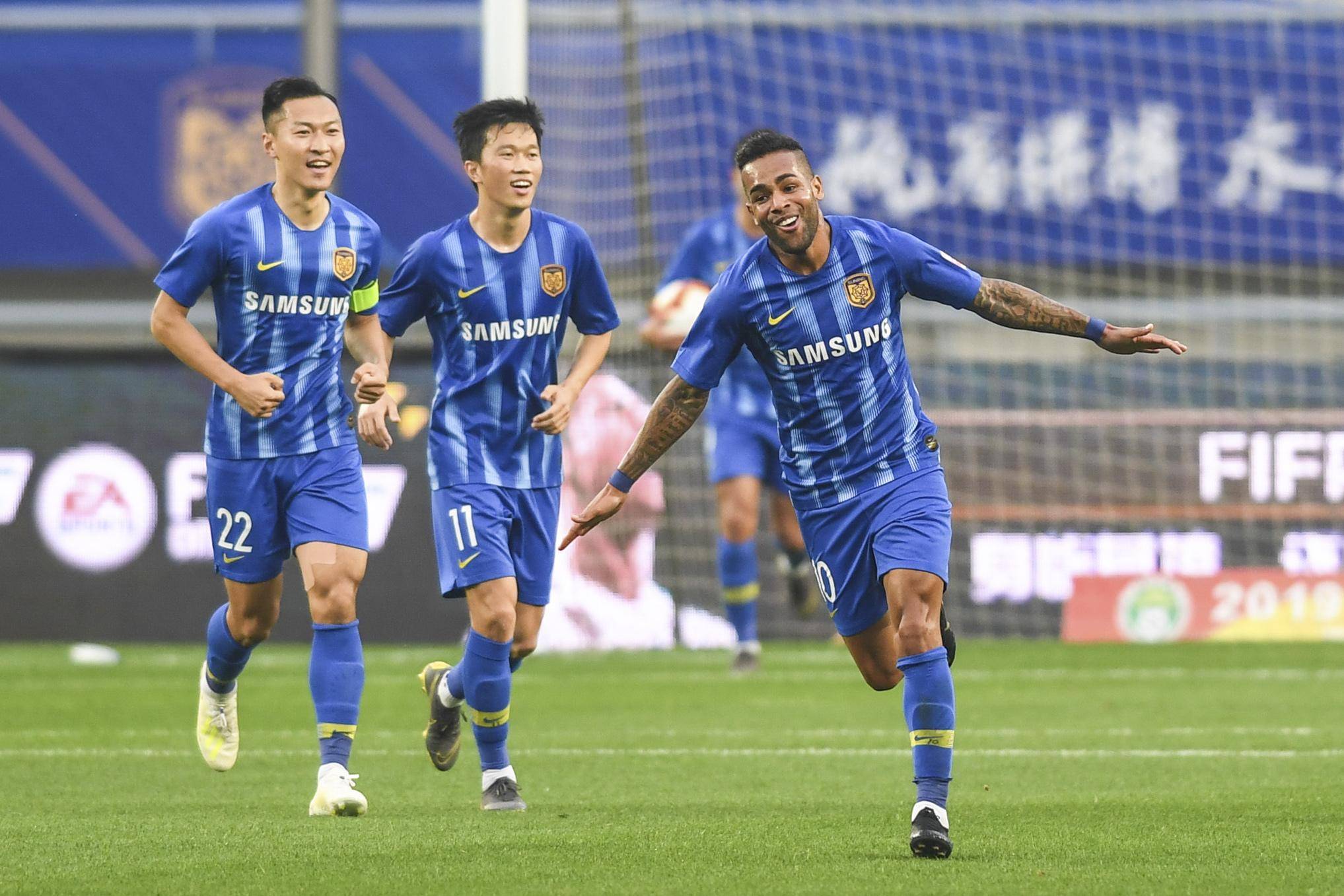 包含江苏苏宁连胜，一鼓作气力挑前行的词条