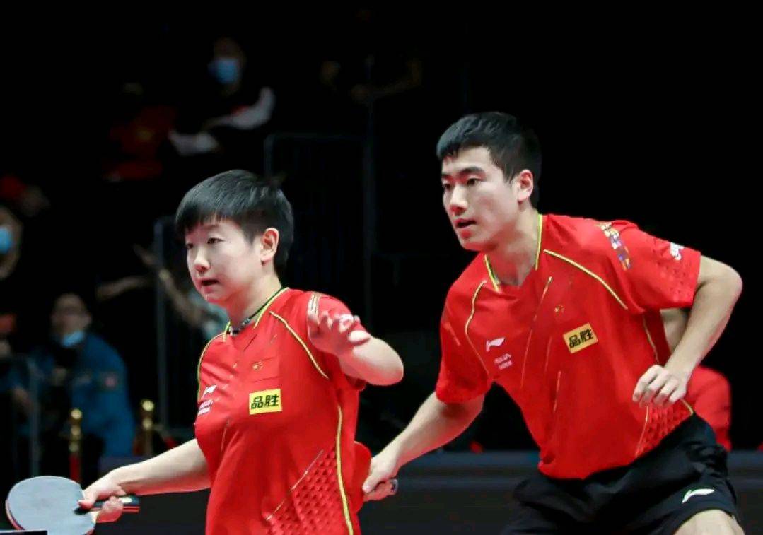 战术配合默契促成完美进攻得分 战术配合默契促成完美进攻得分