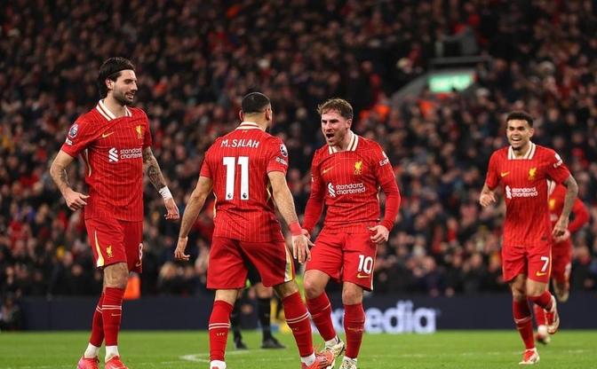 利物浦球队连胜在望,冲击下赛季冠军的简单介绍 利物浦球队连胜在望,冲击下赛季冠军的简单介绍