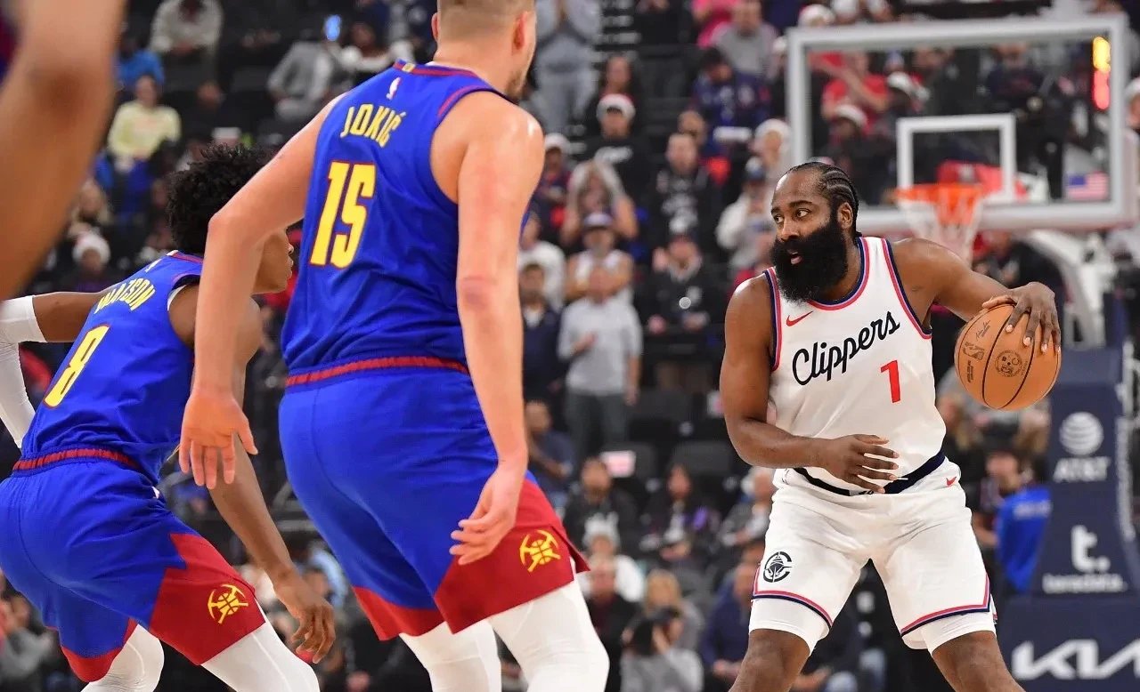 快船不敌国王,莱昂纳德再添一落的简单介绍 快船不敌国王,莱昂纳德再添一落的简单介绍