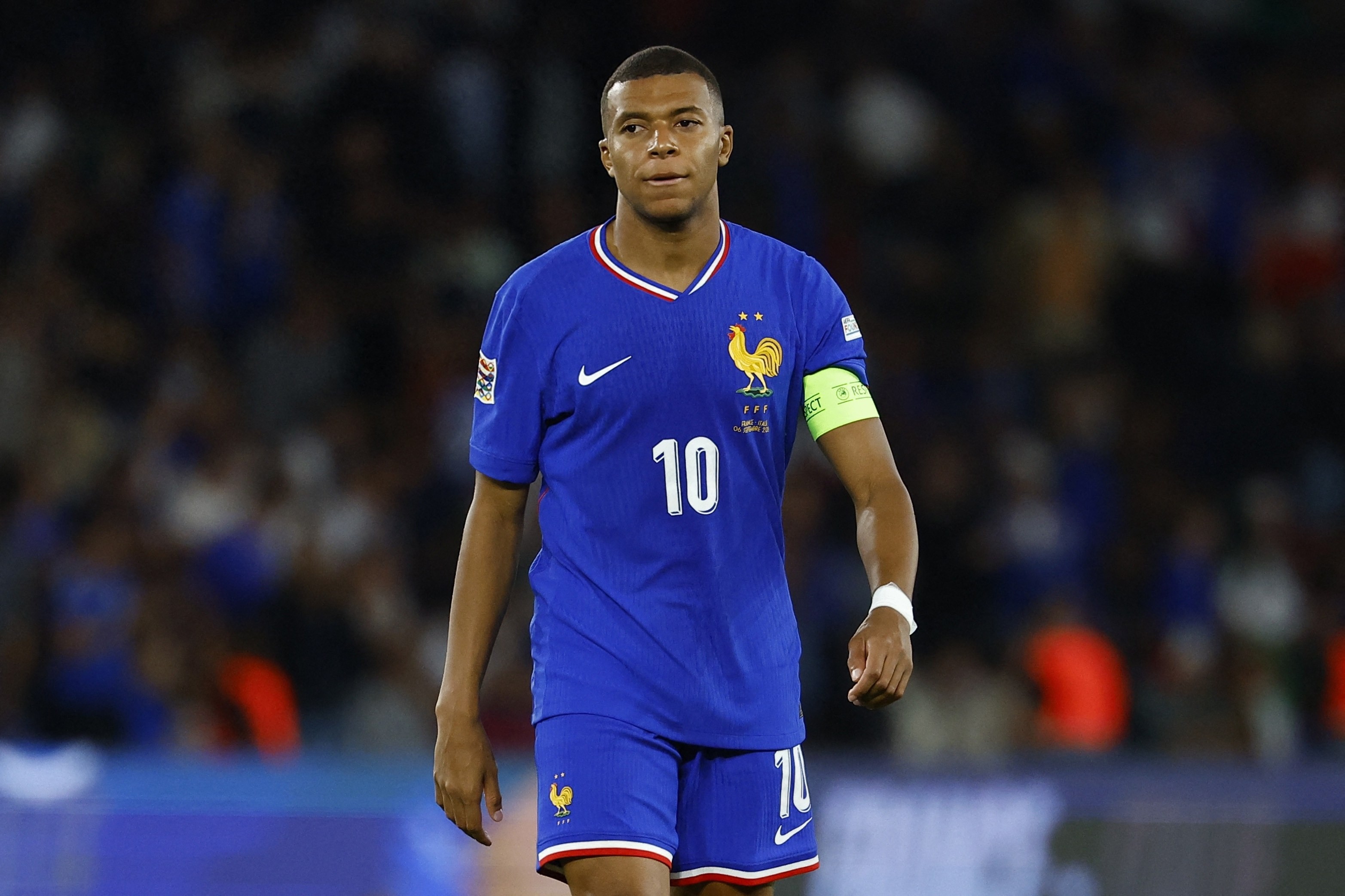 法国队完胜日本队,马琳关键制胜 法国队完胜日本队,马琳关键制胜