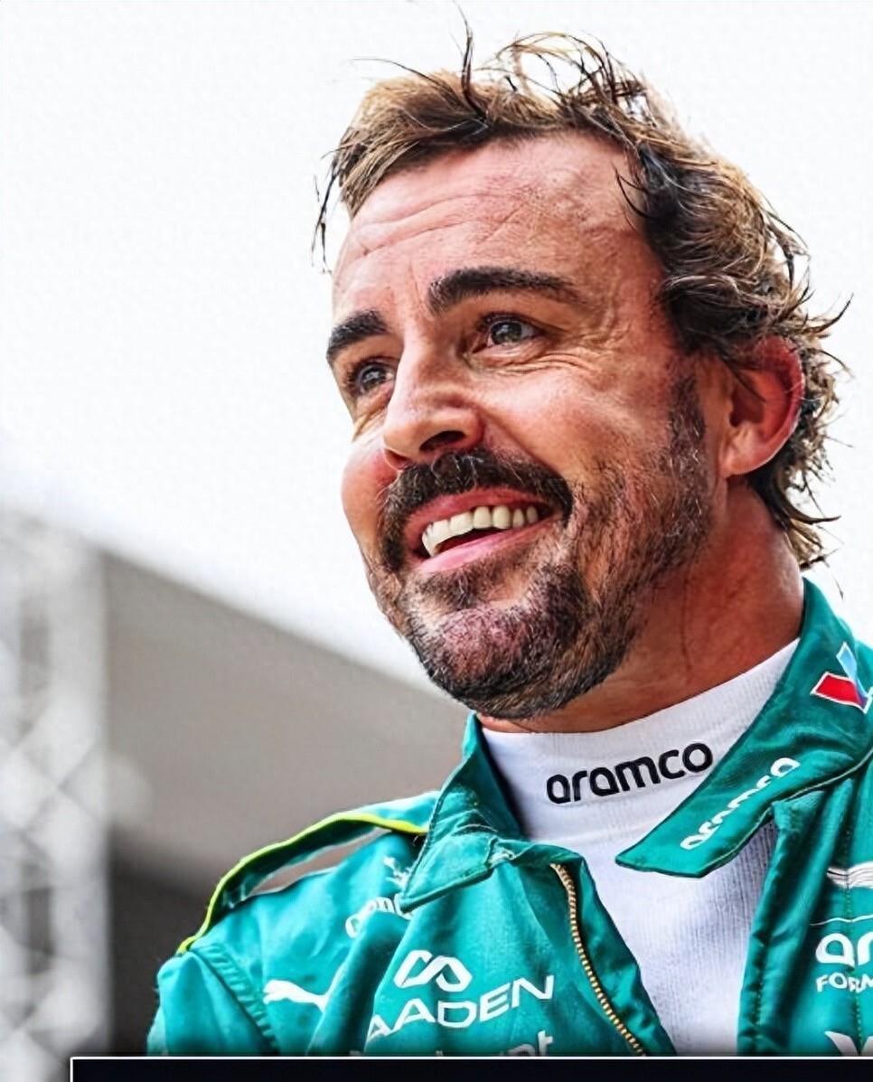 雷诺车队绝杀威廉姆斯,阿隆索点燃赛场 雷诺车队绝杀威廉姆斯,阿隆索点燃赛场