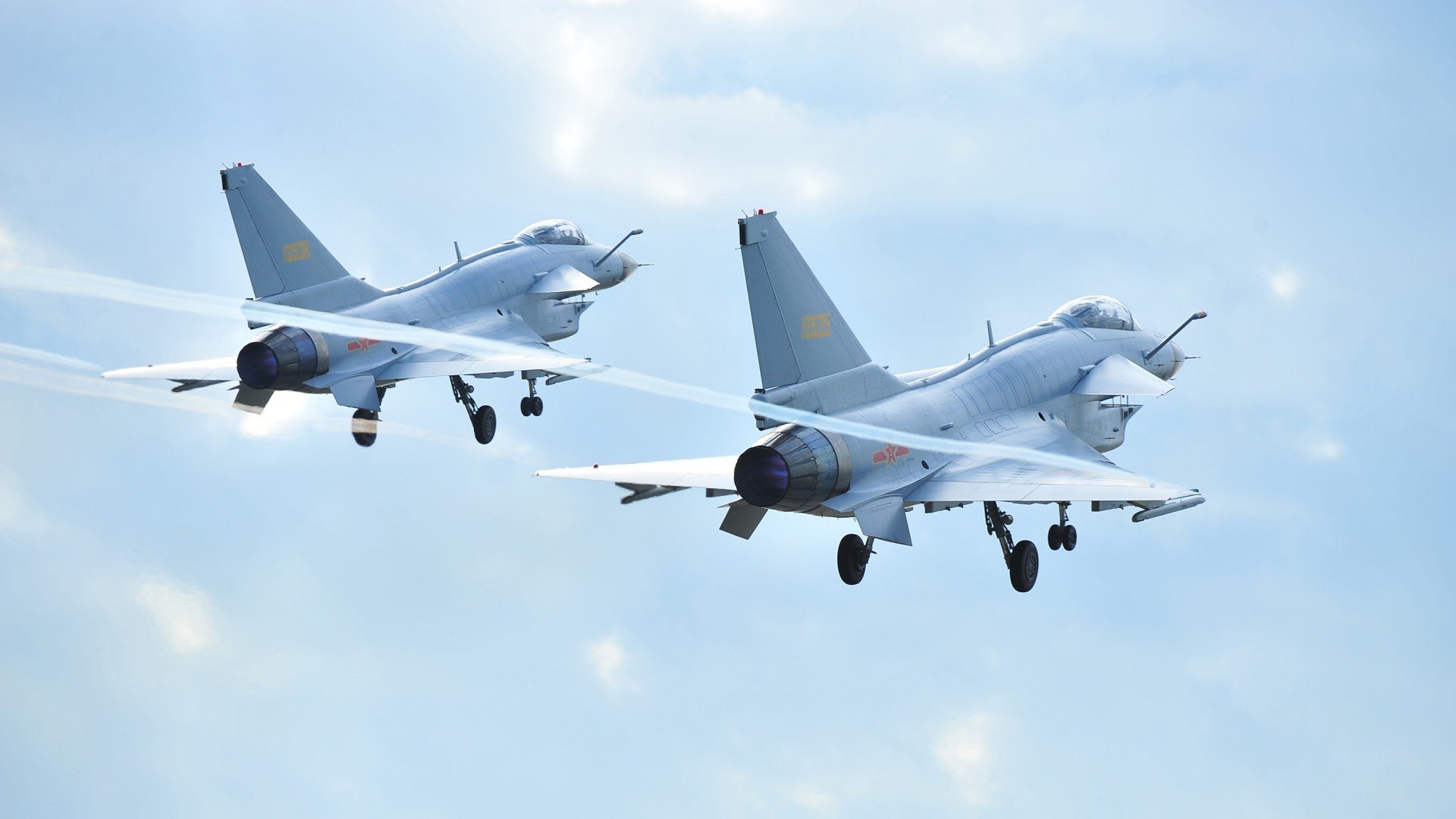 库里巨星价值闪耀国际赛场,公牛压哨绝杀上海队展篮球魅力